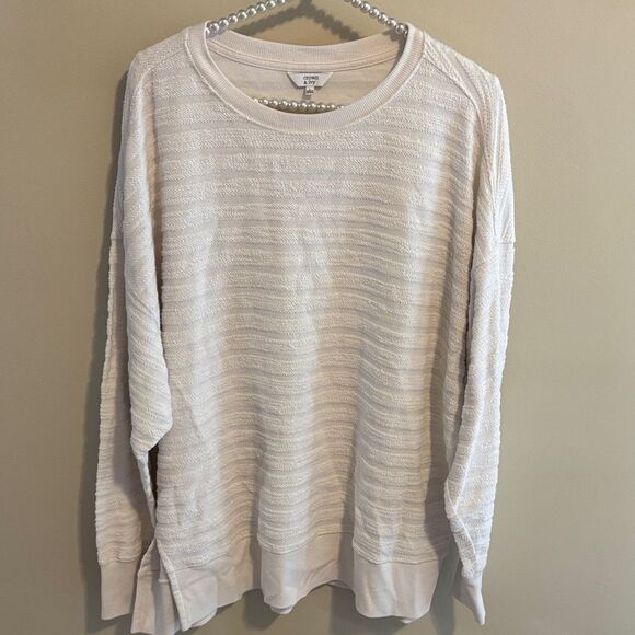 Crown & ivy  cream Crewneck long sleeve top size large - Picture 1 of 6